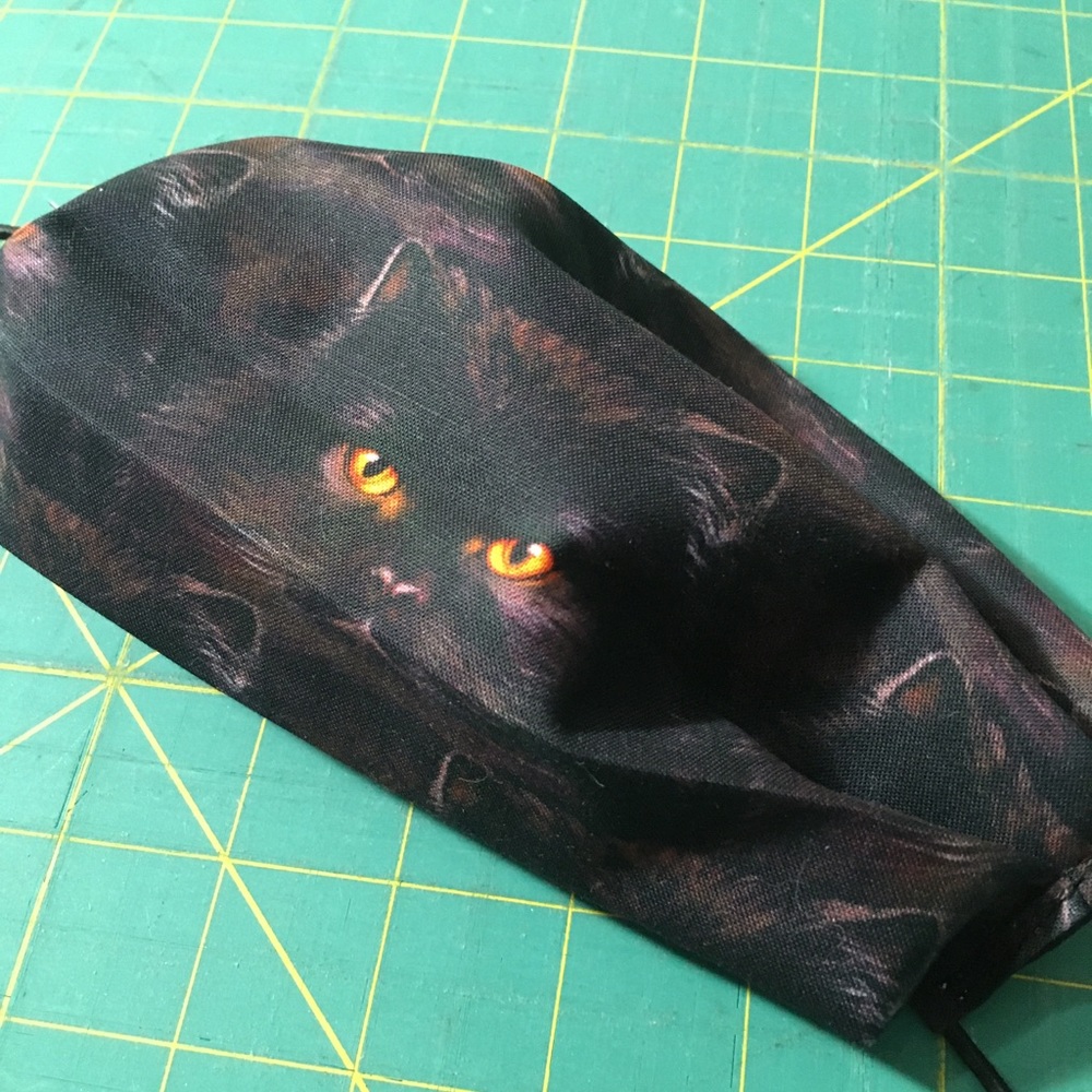 Halloween black cat face mask with filter pocket